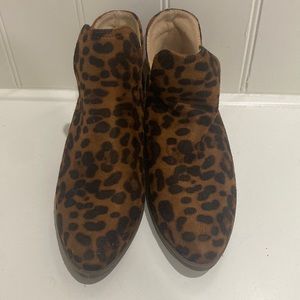 Leopard booties size 9
